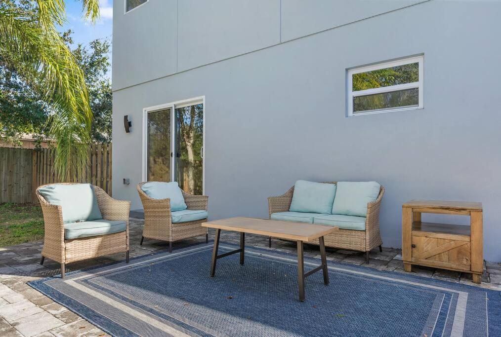 Florida Getaway With Backyard Pool Oasis Sarasota Exterior photo