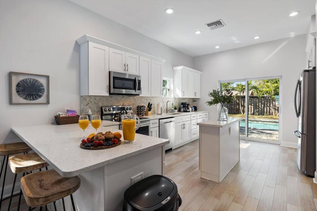 Florida Getaway With Backyard Pool Oasis Sarasota Exterior photo